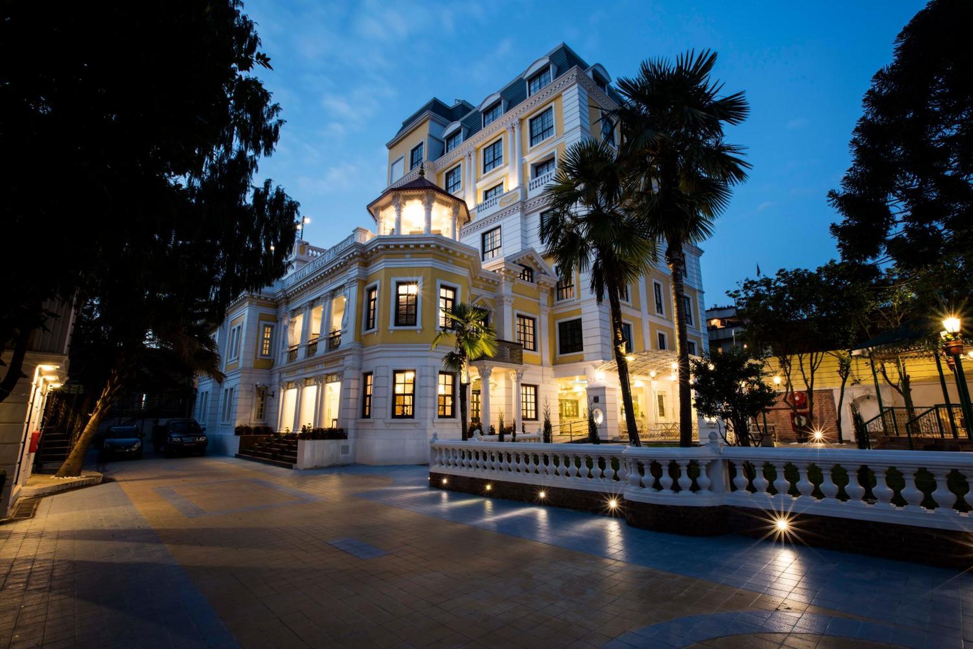 Maya Manor Boutique Hotel By Kgh Group Katmandú Exterior foto